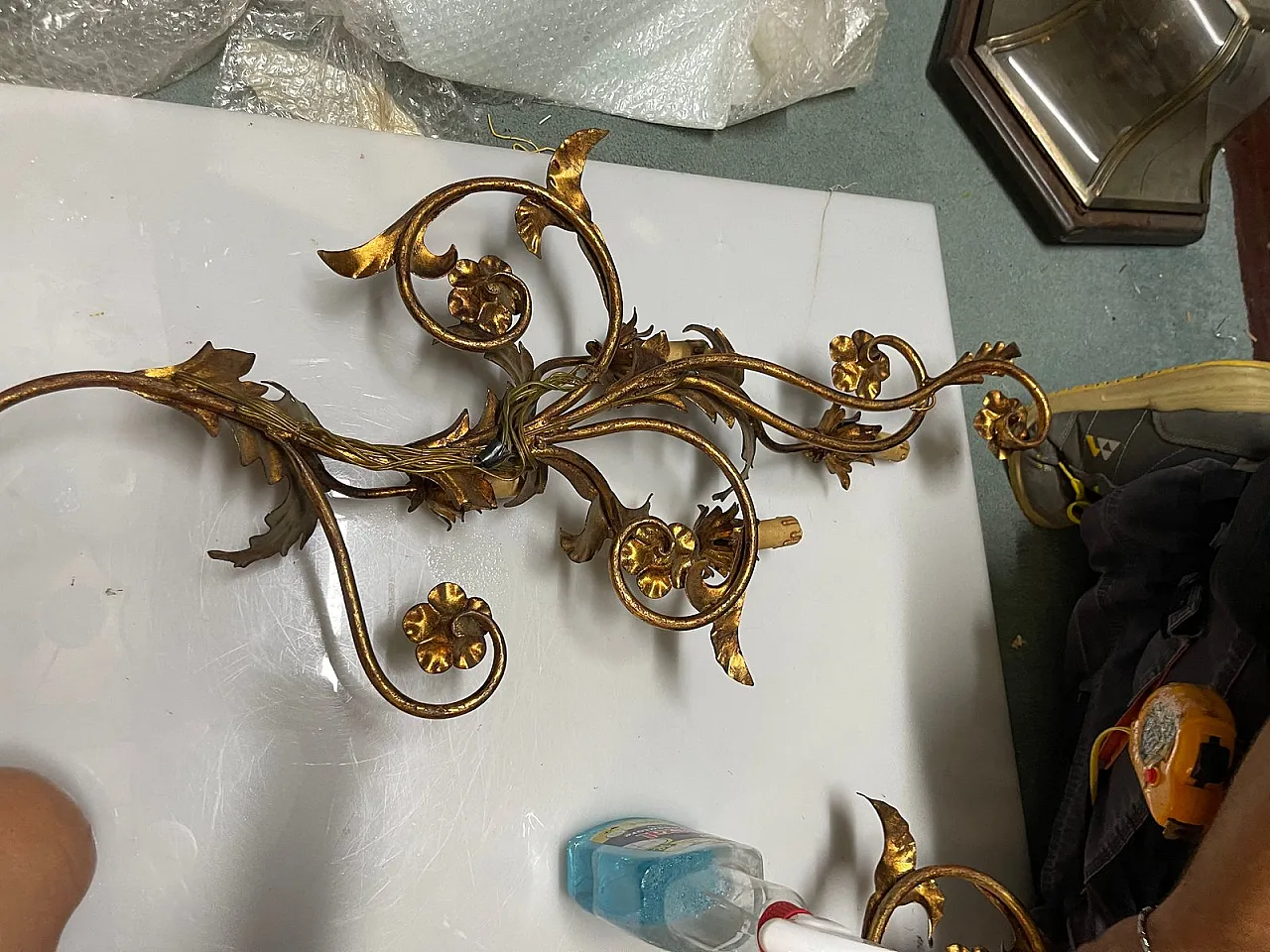 Pair of large golden Florentine wall lights, 1960s 12
