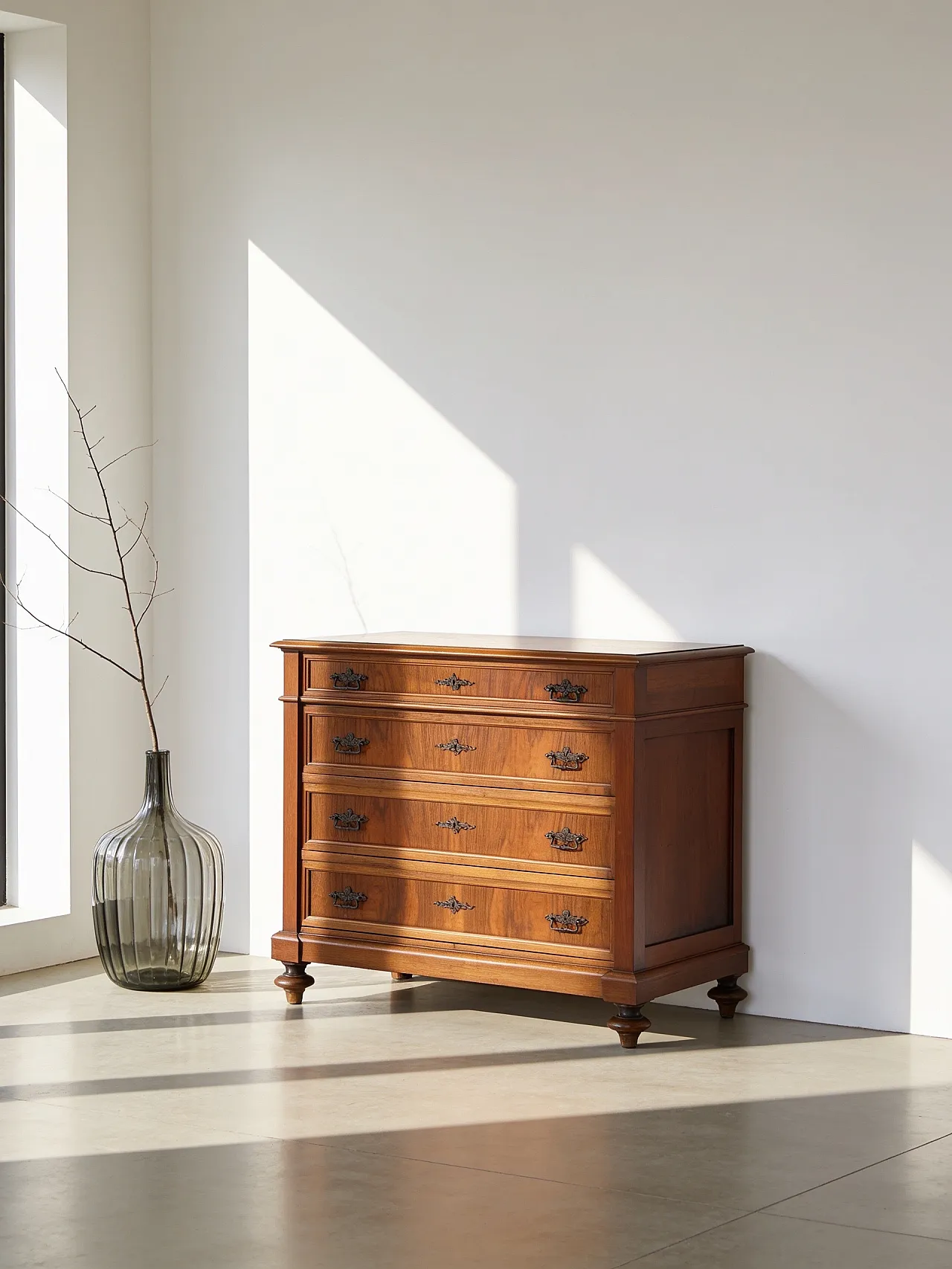 Italian Antique Walnut Chest of Drawers with Lion-Mask Bronze Handles 1