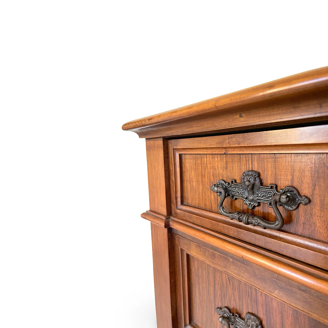 Italian Antique Walnut Chest of Drawers with Lion-Mask Bronze Handles 29