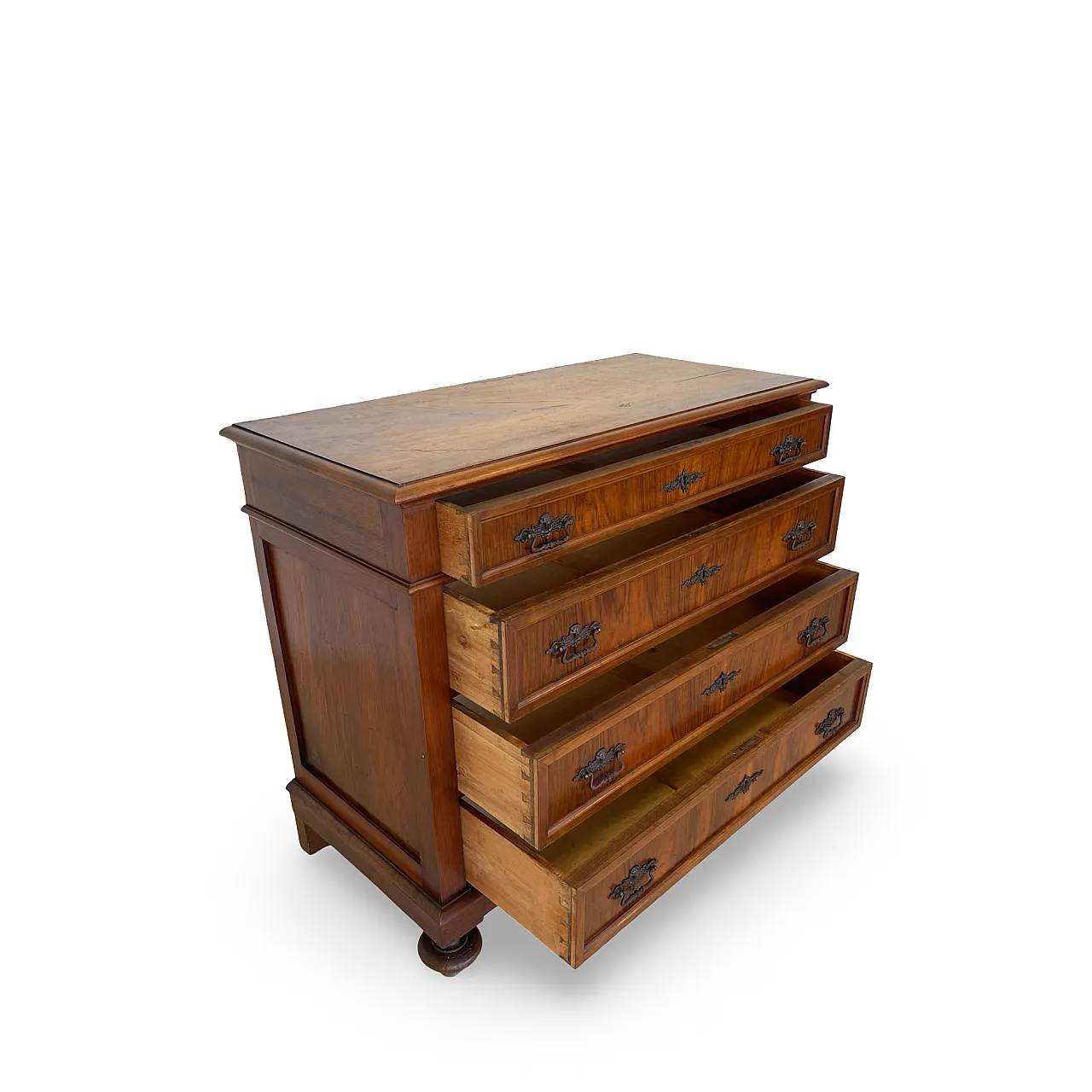 Italian Antique Walnut Chest of Drawers with Lion-Mask Bronze Handles 32