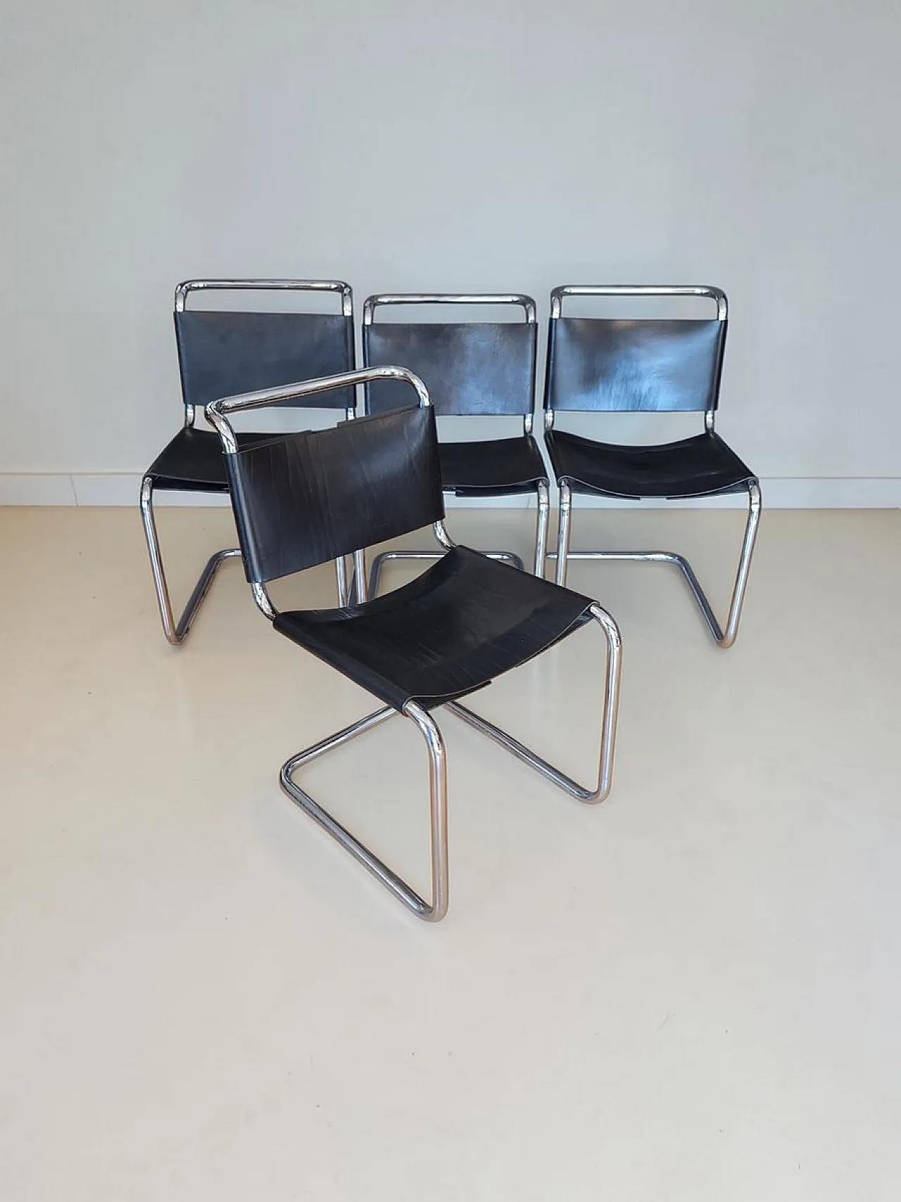 4 Spoleto Cantilever chairs from Knoll International, 1970s 2