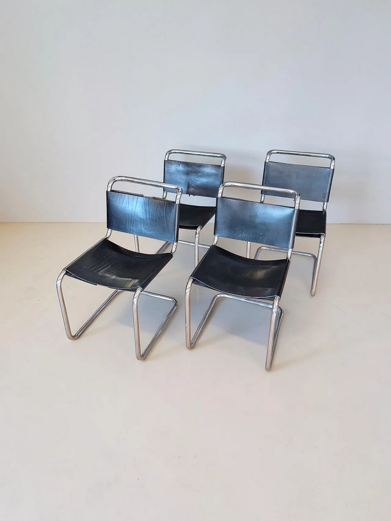 4 Spoleto Cantilever chairs from Knoll International, 1970s 5