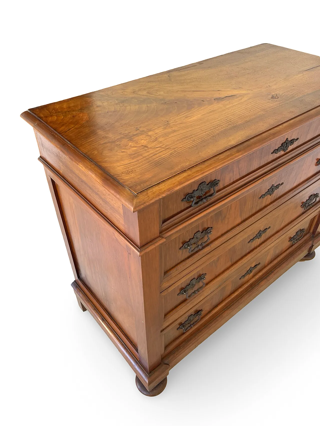 Italian Antique Walnut Chest of Drawers with Lion-Mask Bronze Handles 57