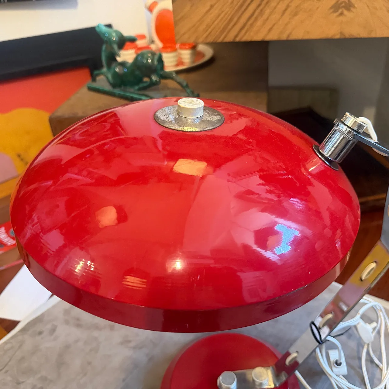 Lampada da scrivania in metallo e acciaio rosso, anni '60 9