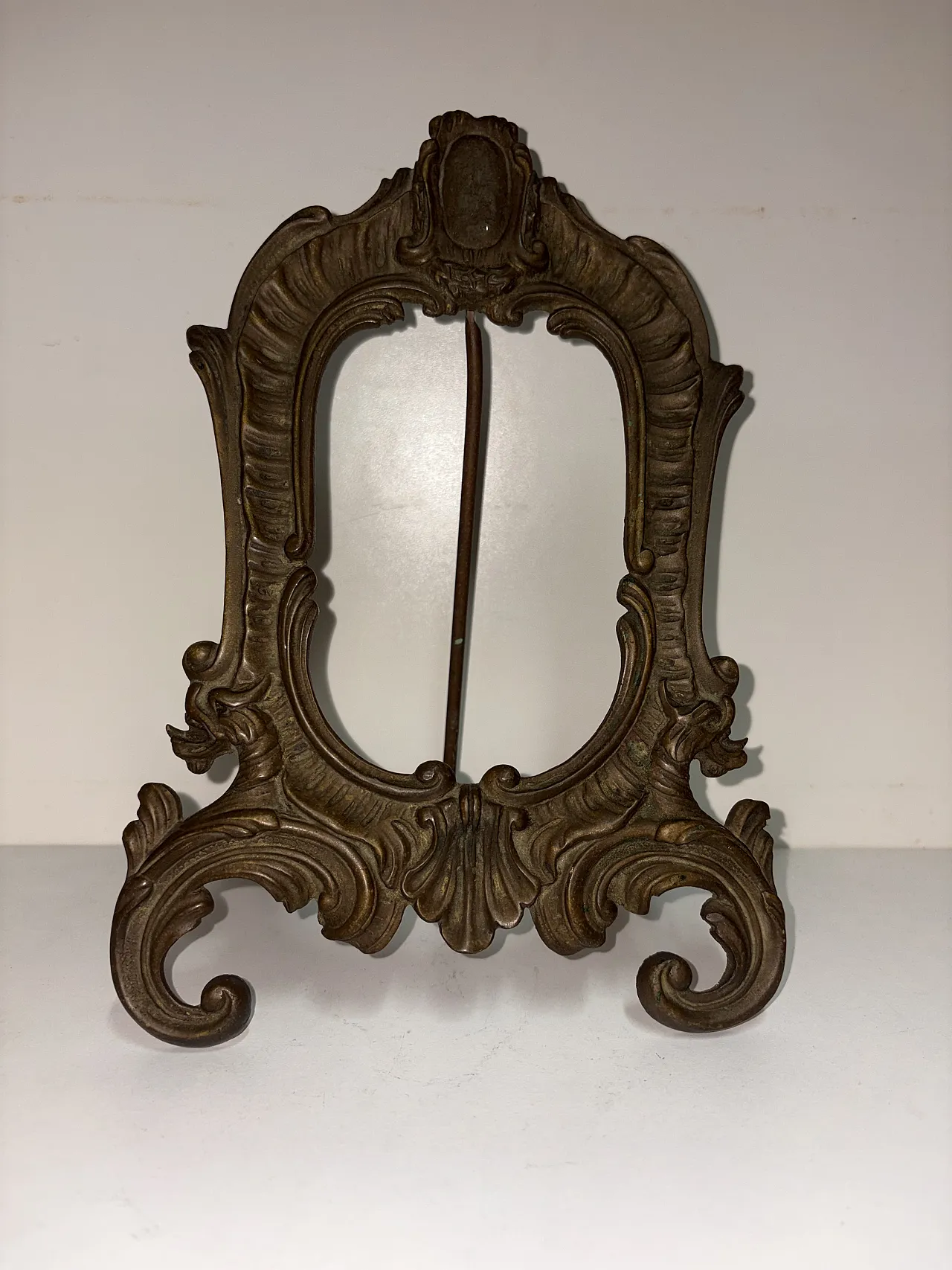 Antique frame, 50s 5