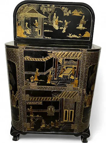 Chinese lacquered bar cabinet, 1910s