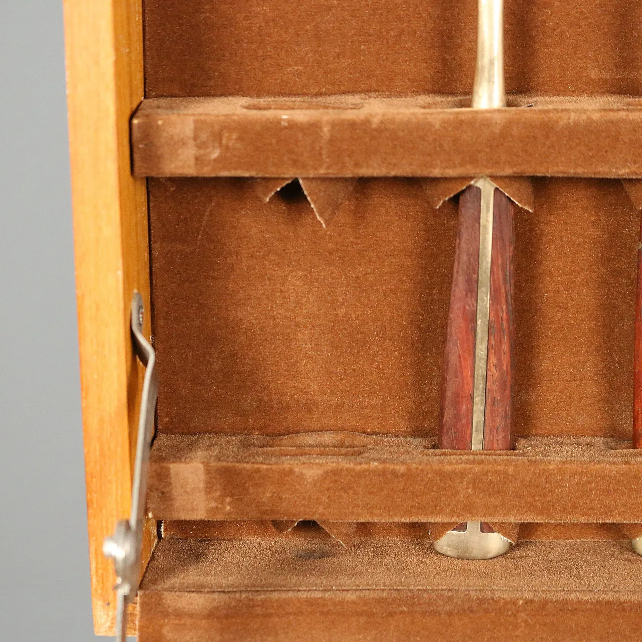 Bronze and rosewood cutlery set, 20th century 10