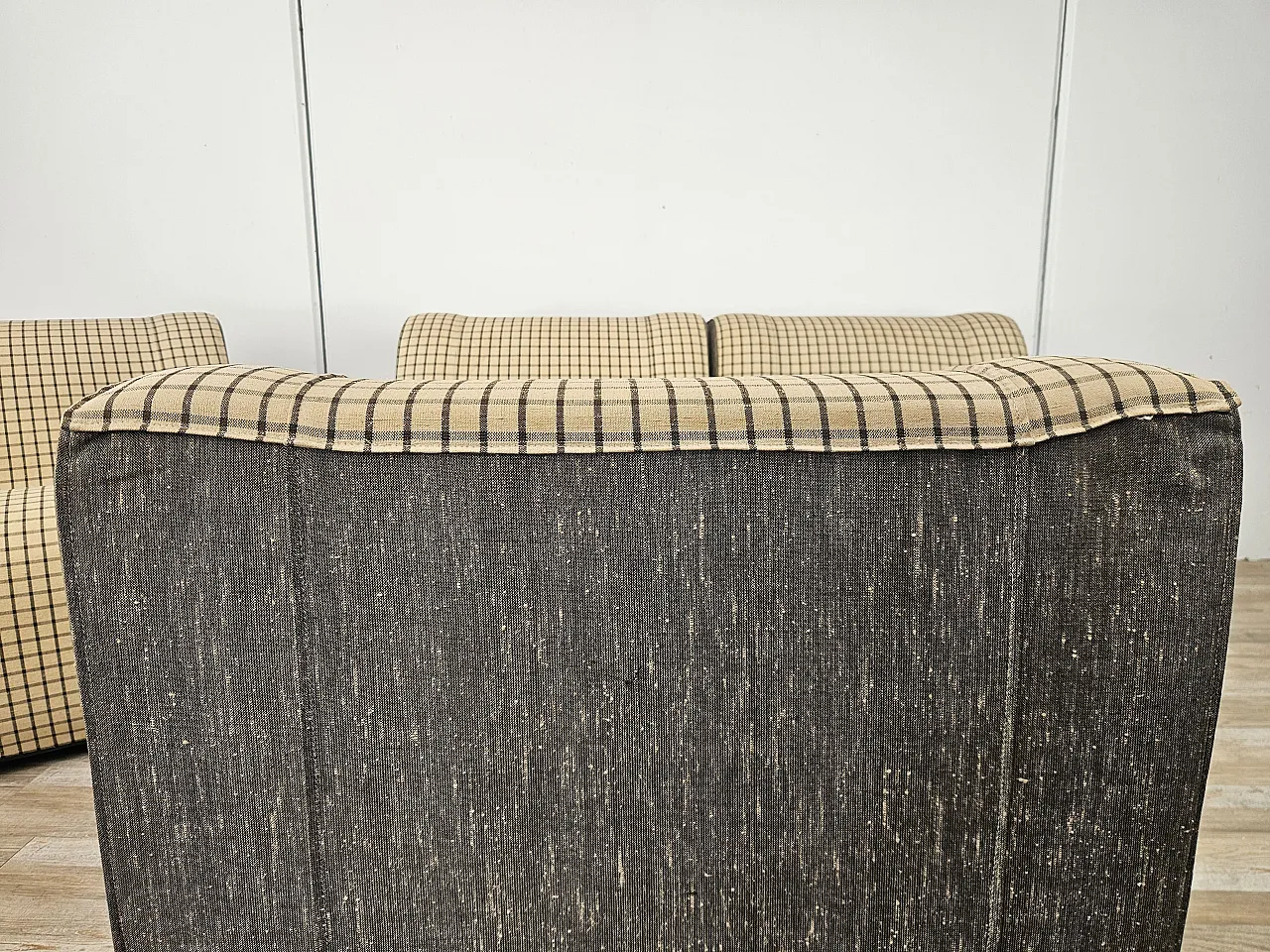 Set of 3 modular sofa in checked fabric, 1970s 15