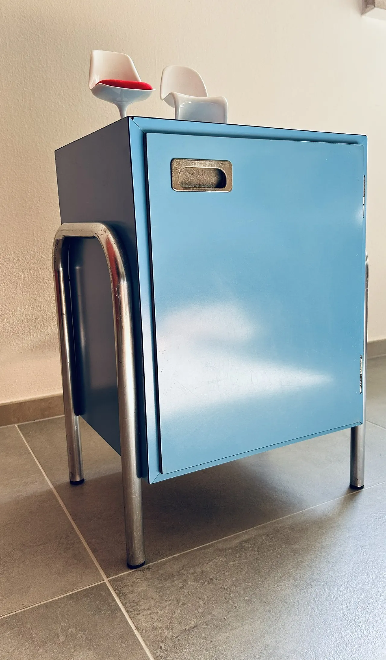 Coppia di Comodini Industriali in Acciaio Tubolare – Anni '60/'70 2