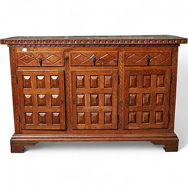 Sculptured brown Oak sideboard, early 20th century