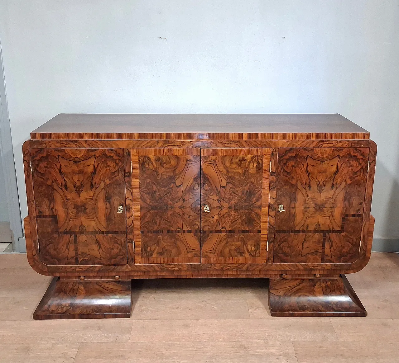 Beautiful Art Deco sideboard in walnut and briar root, original from 1930-40 1
