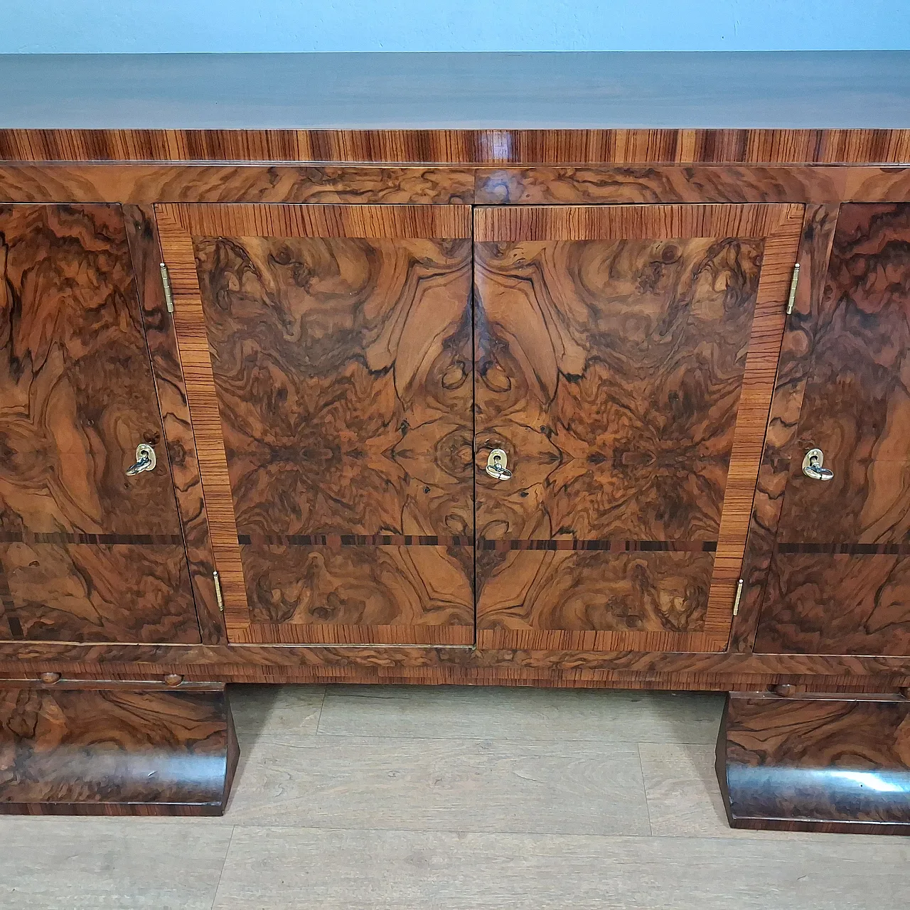 Beautiful Art Deco sideboard in walnut and briar root, original from 1930-40 6
