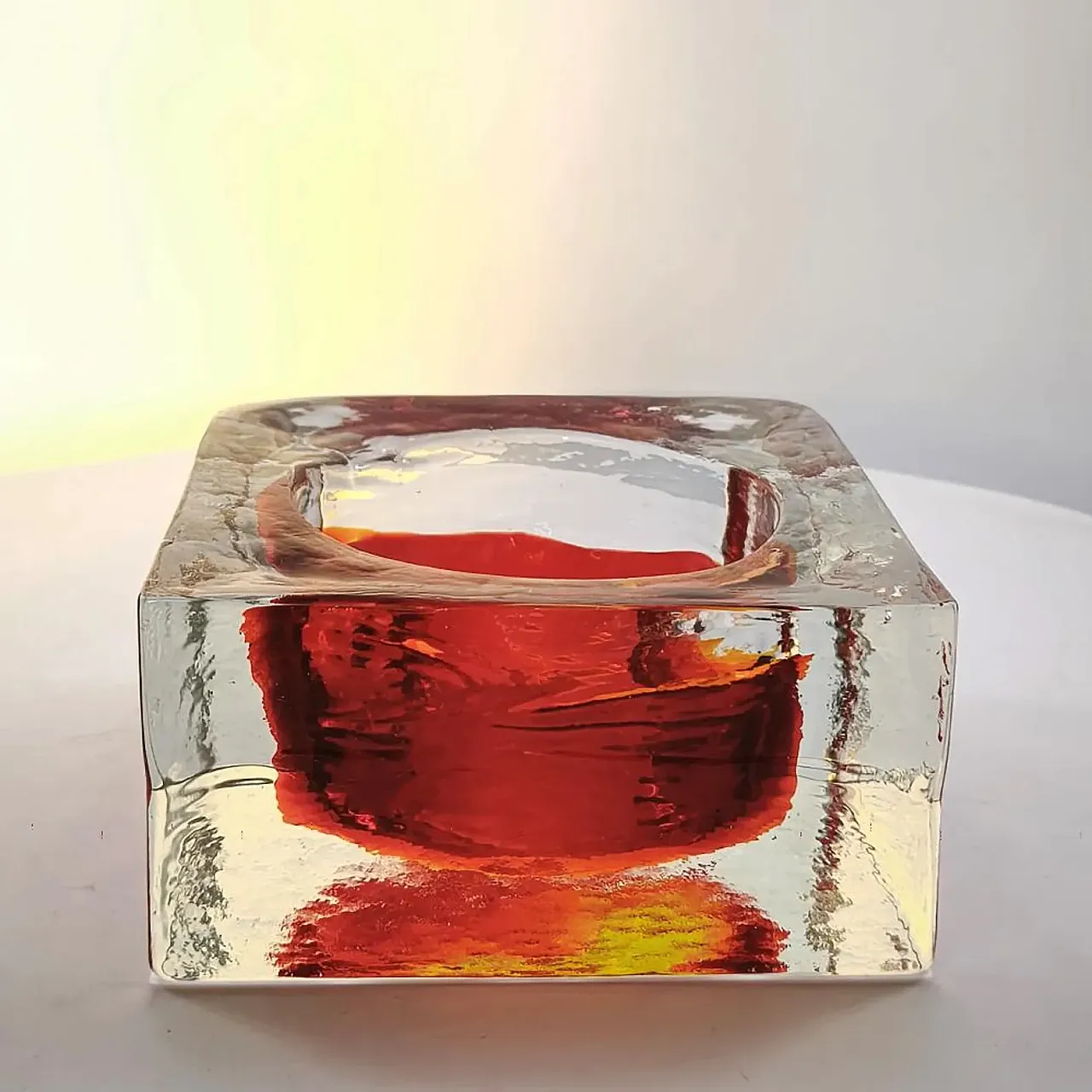 Posacenere artigianale in vetro uranio Murano di Mandruzzato, anni '60 4