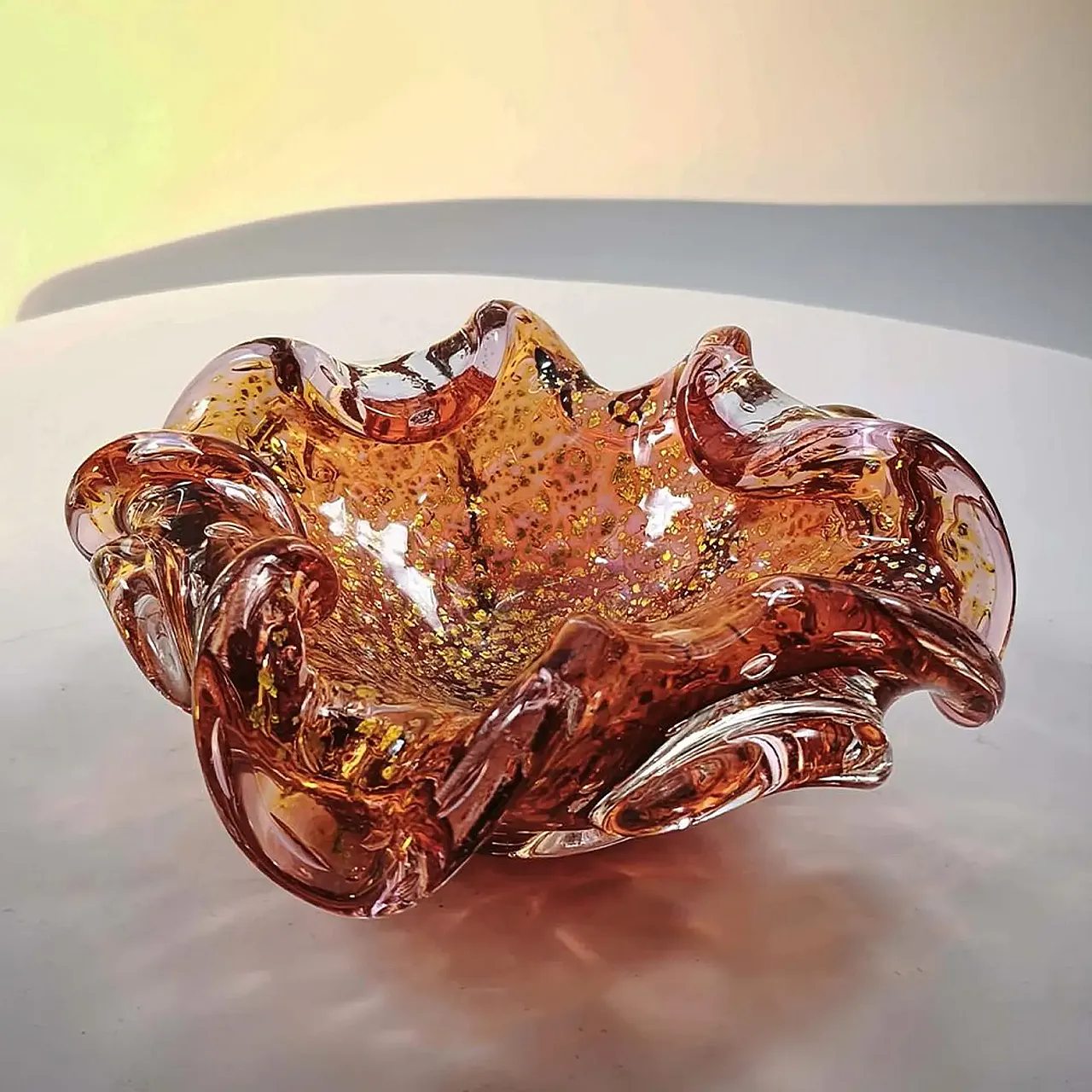 Ashtray in Murano glass with gold finishes, 1950s 4