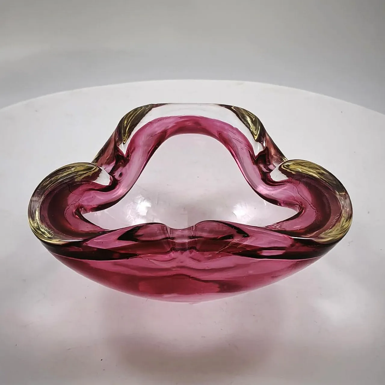 Posacenere rosa in vetro di Murano di Flavio Poli per Seguso, anni '60 2