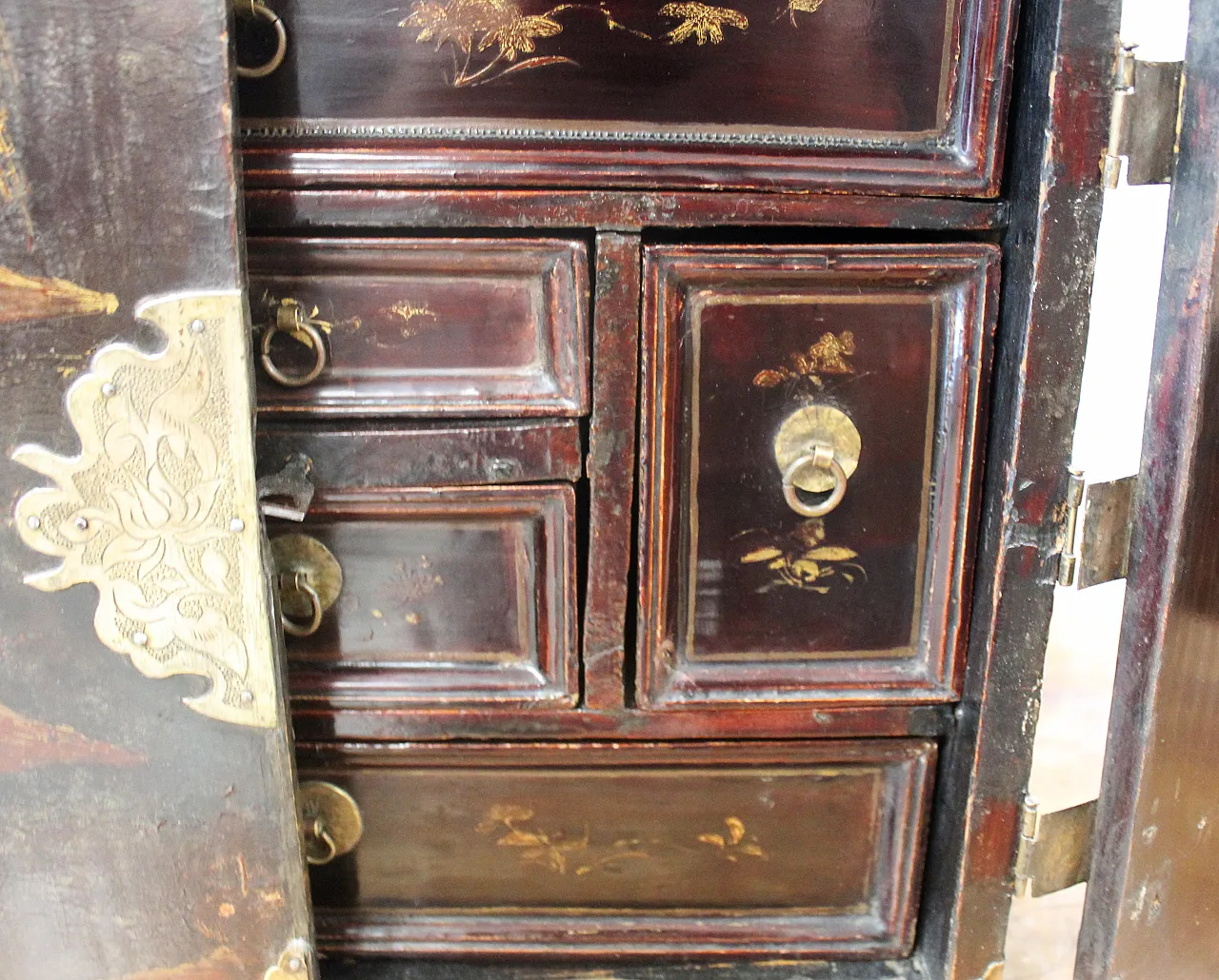 19th century painted lacquered wood travel jewelry cabinet 16