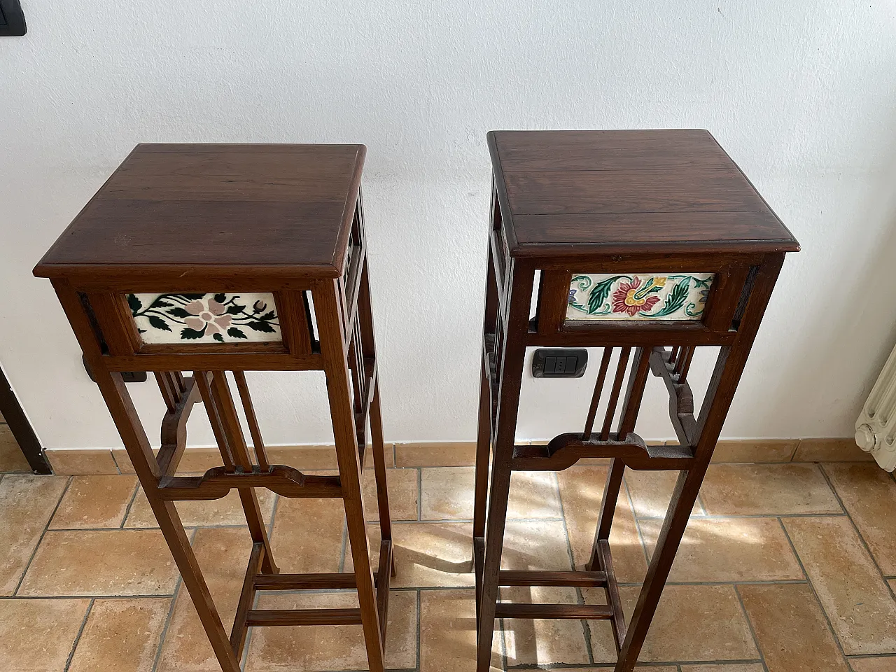 Wooden and ceramic flowerpot stands, 30s 8