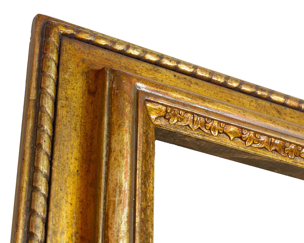 Hand-carved giltwood picture frame in silver Mecca finish, 1980s 3