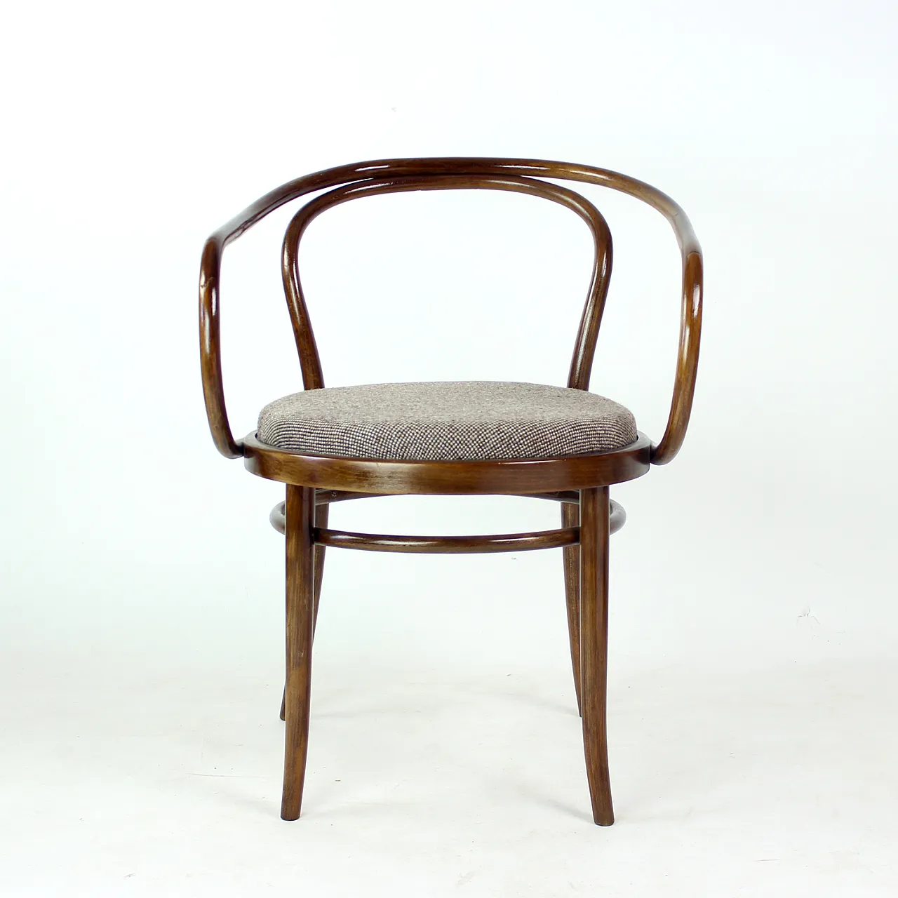 August Thonet No. 30 Bentwood Armchair For Ton, 50s 1