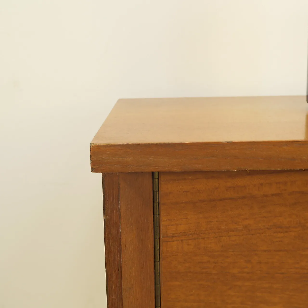 Jentique Mid-Century teak sideboard, 1960s 10