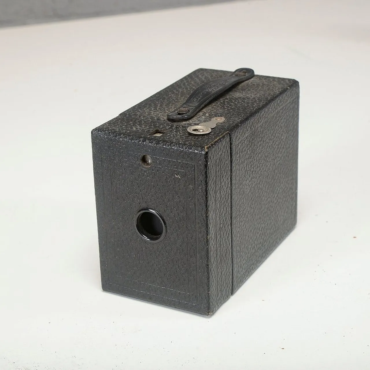 Pinhole camera, early 20th century 1