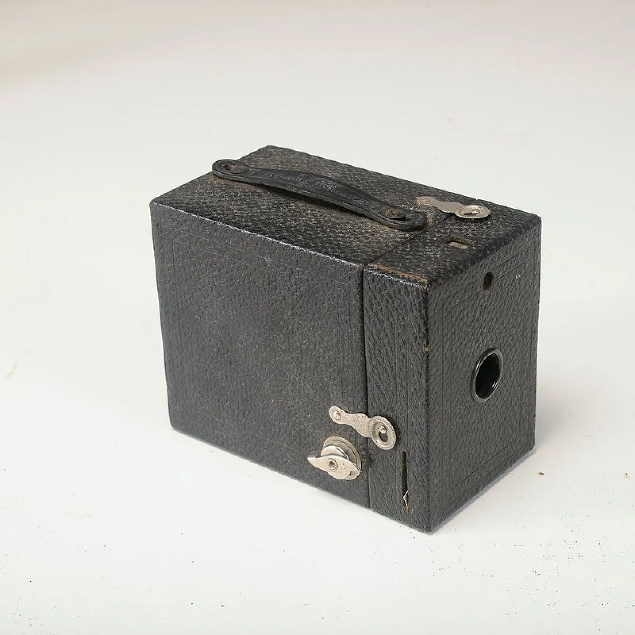 Pinhole camera, early 20th century 2