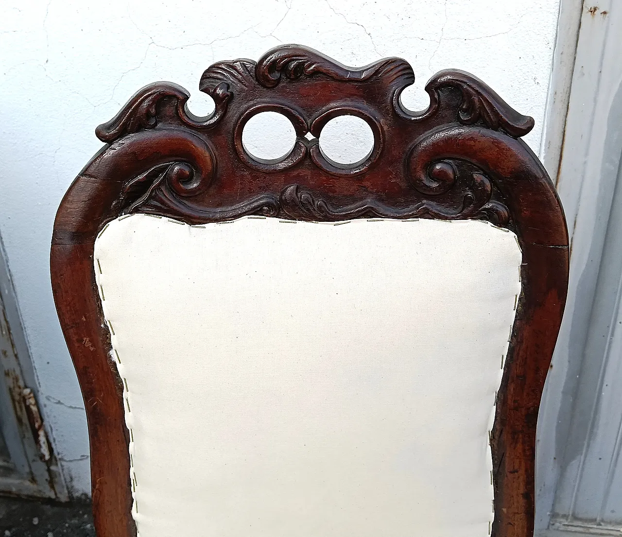 6 Umbertino style chairs with white fabric seat, 1940s 12