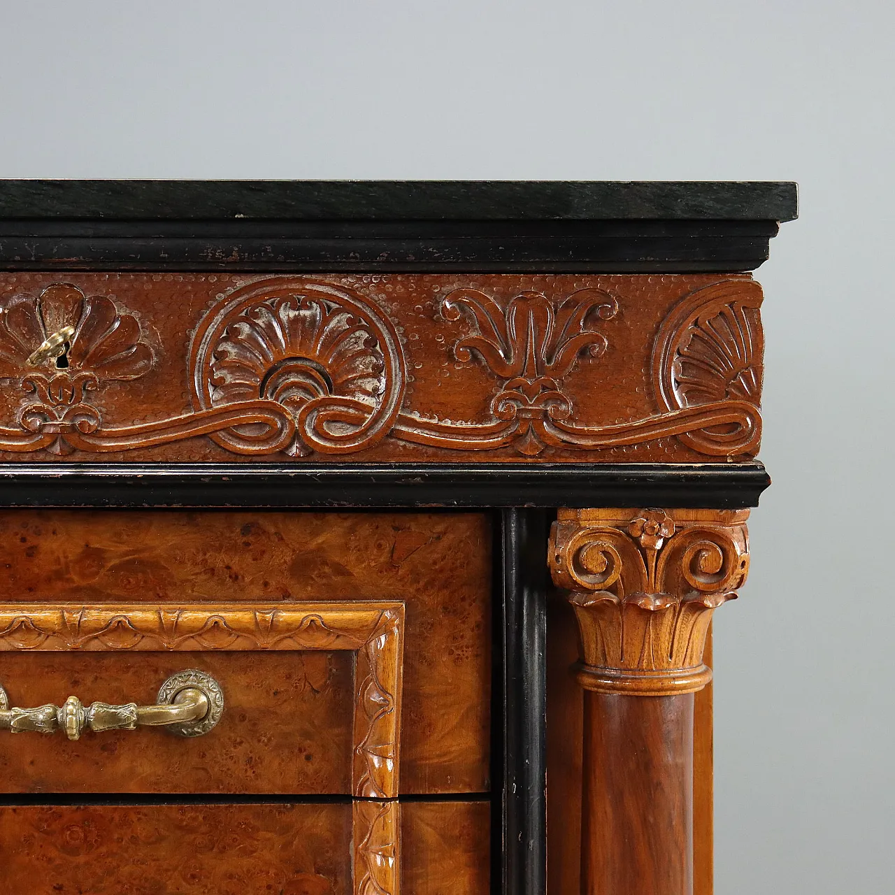 Walnut and burl chest of drawers with marble top, mid-20th century 7
