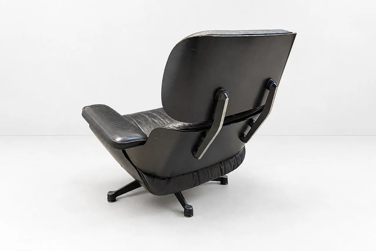 Lounge chair with ottoman by Charles Eames for Vitra, 20th century 5