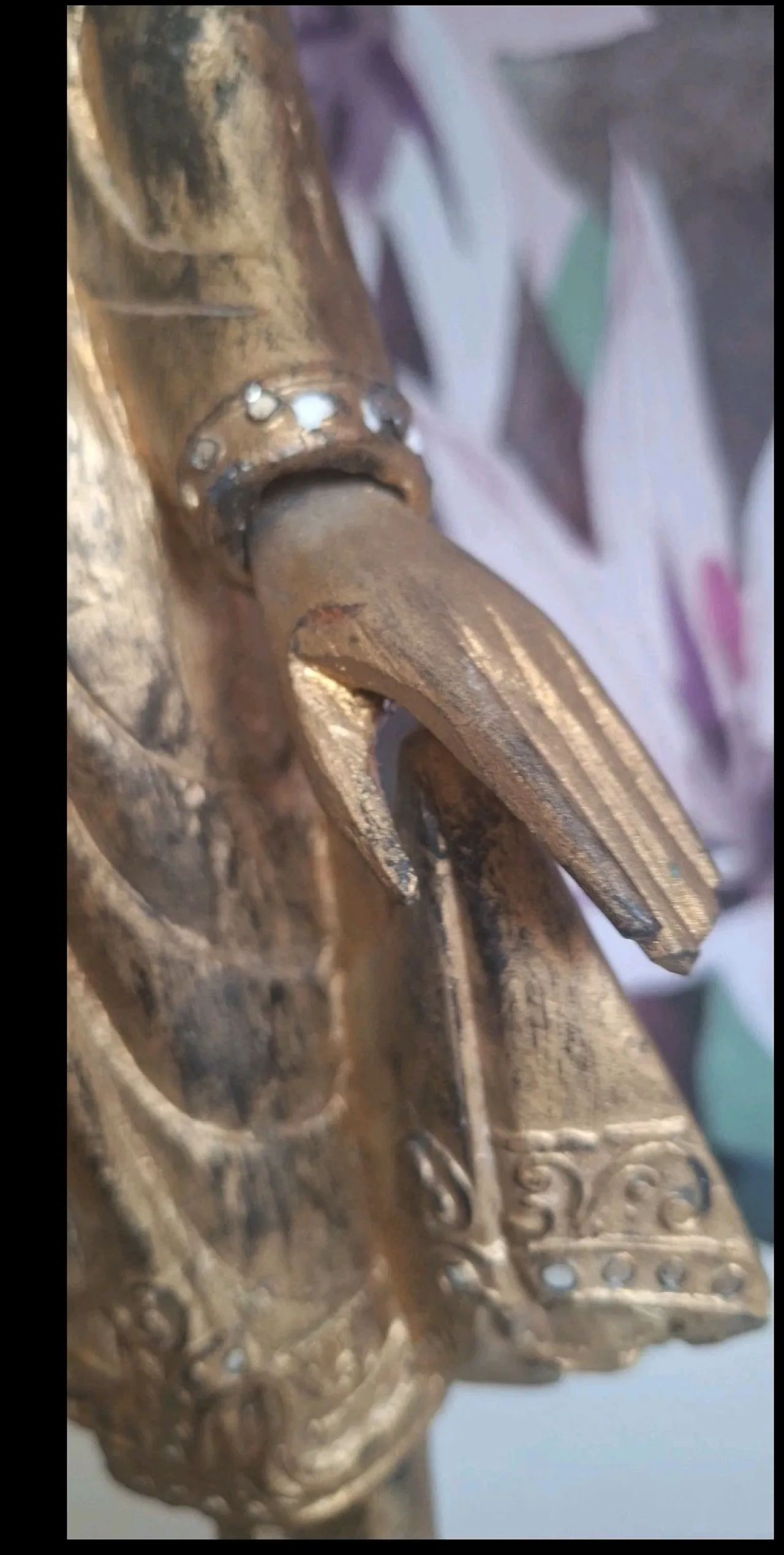 Antique Mandalay Buddha in gilded wood, Burma 19th Century 6