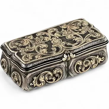Silver snuff box, mid-19th century