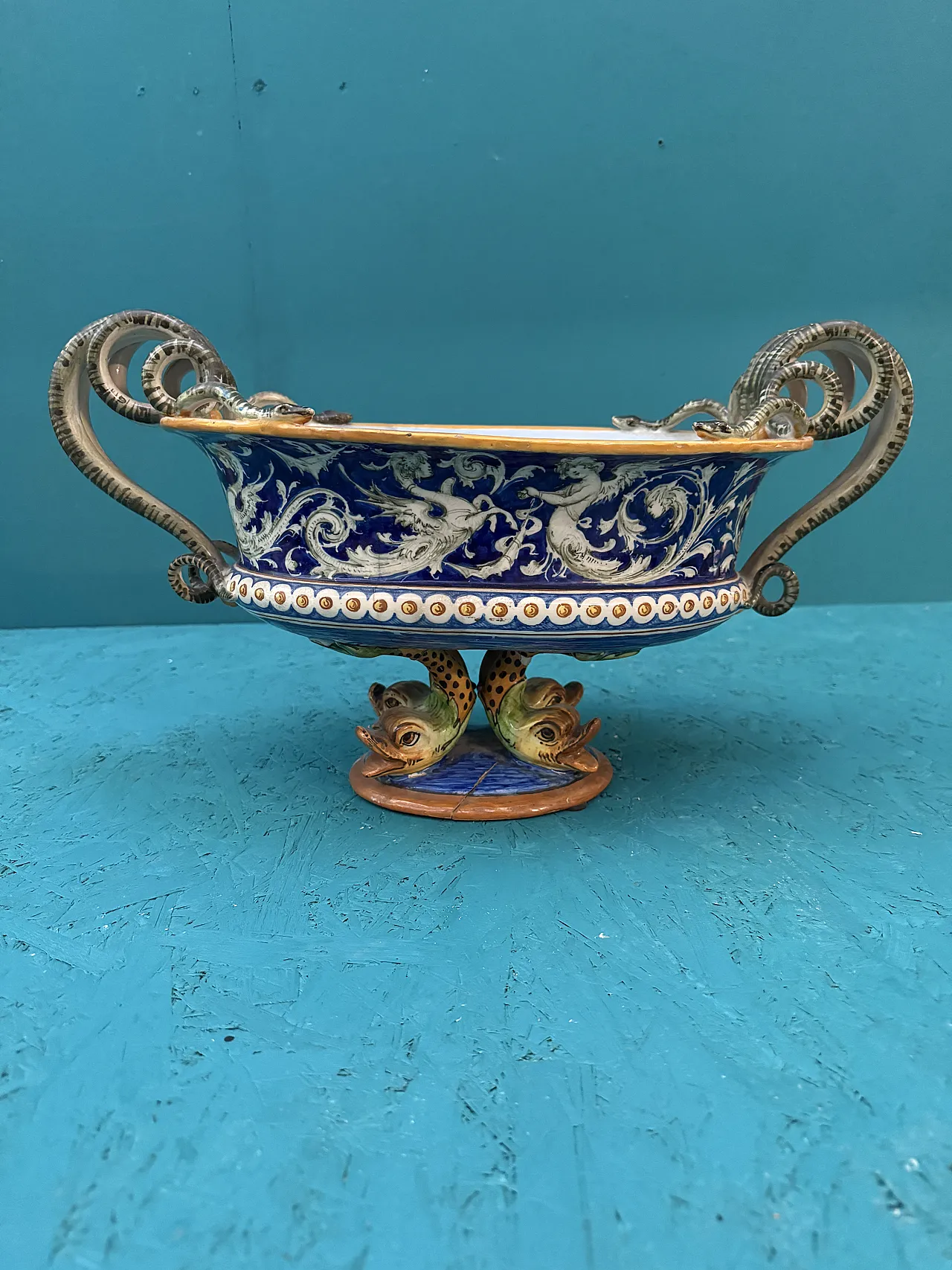 Pesaro majolica centerpiece, 19th century 1