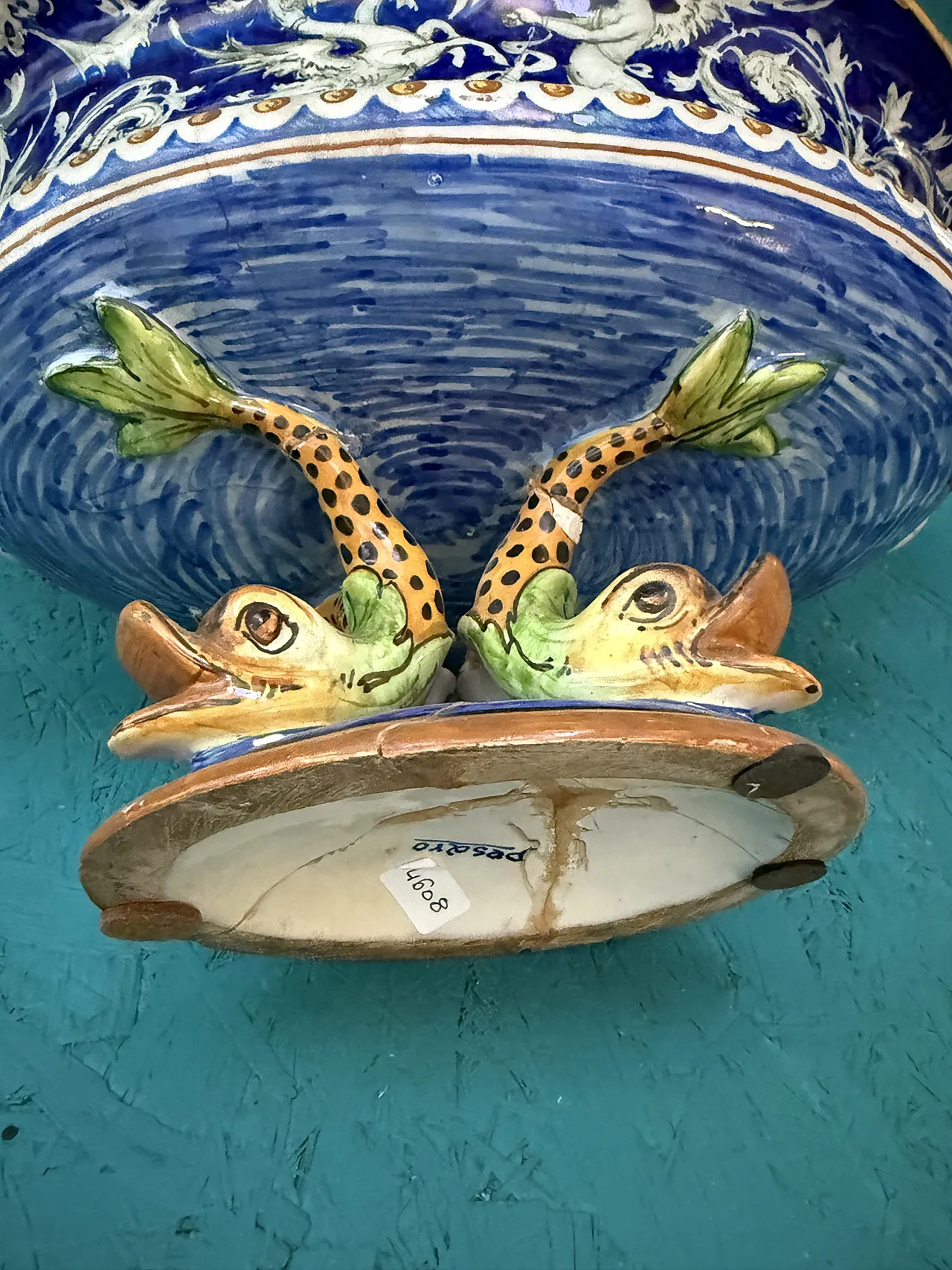 Pesaro majolica centerpiece, 19th century 11