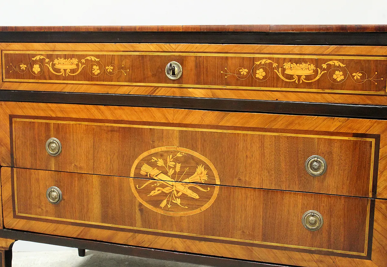 Antique Louis XVI chest of drawers in inlaid walnut, Italy, 18th century 14