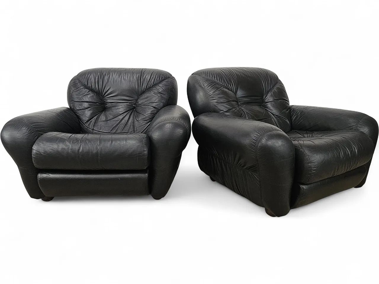 Black leather club chairs 19
