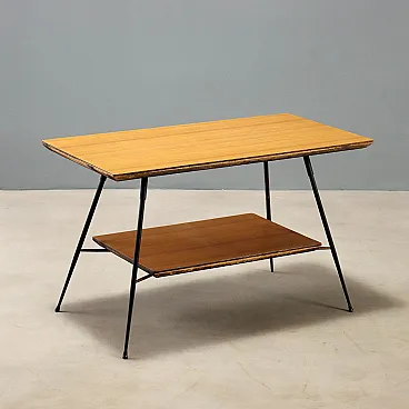 Tavolino con piani in formica, anni '60