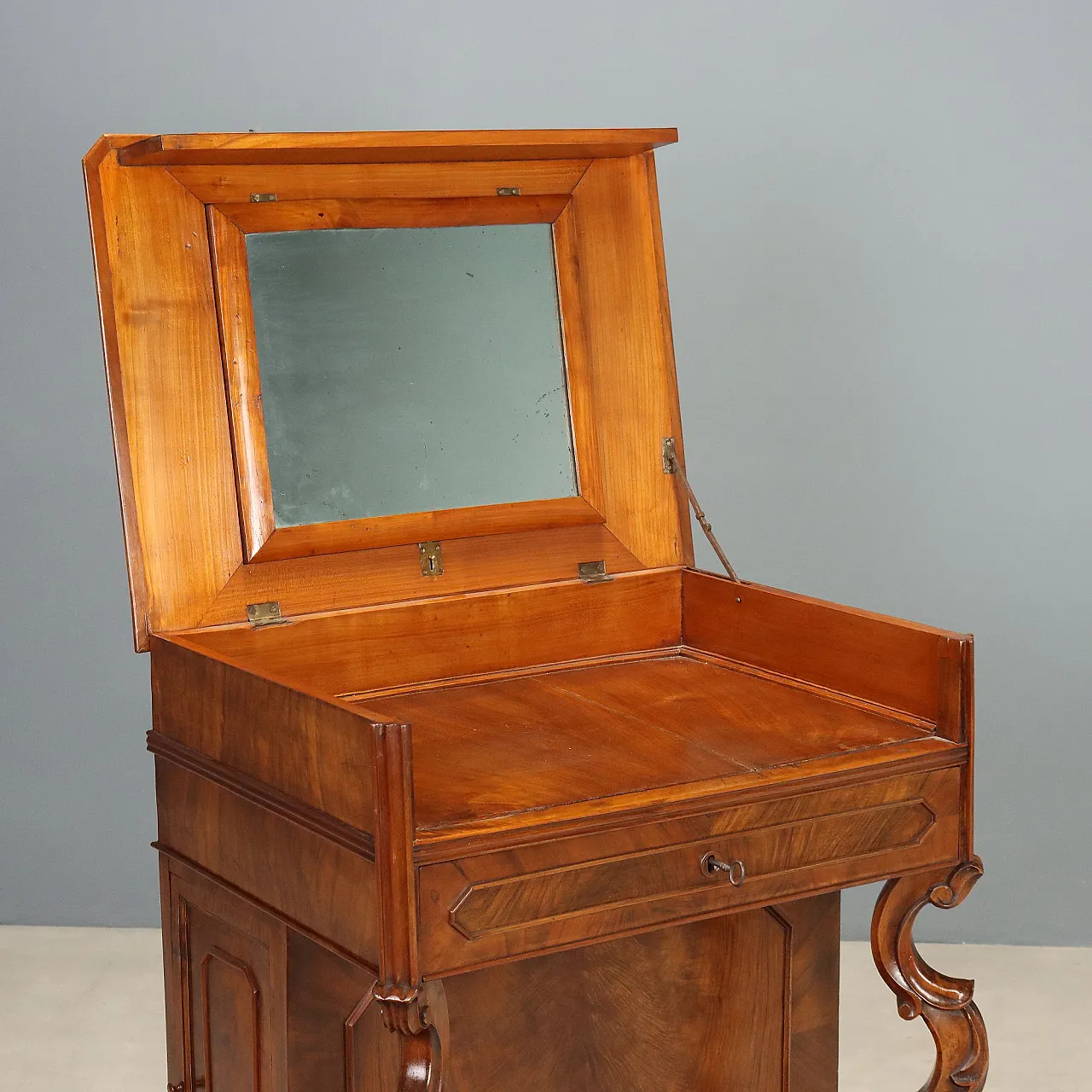 Louis Philippe dressing table in walnut and cherry, 19th century 4