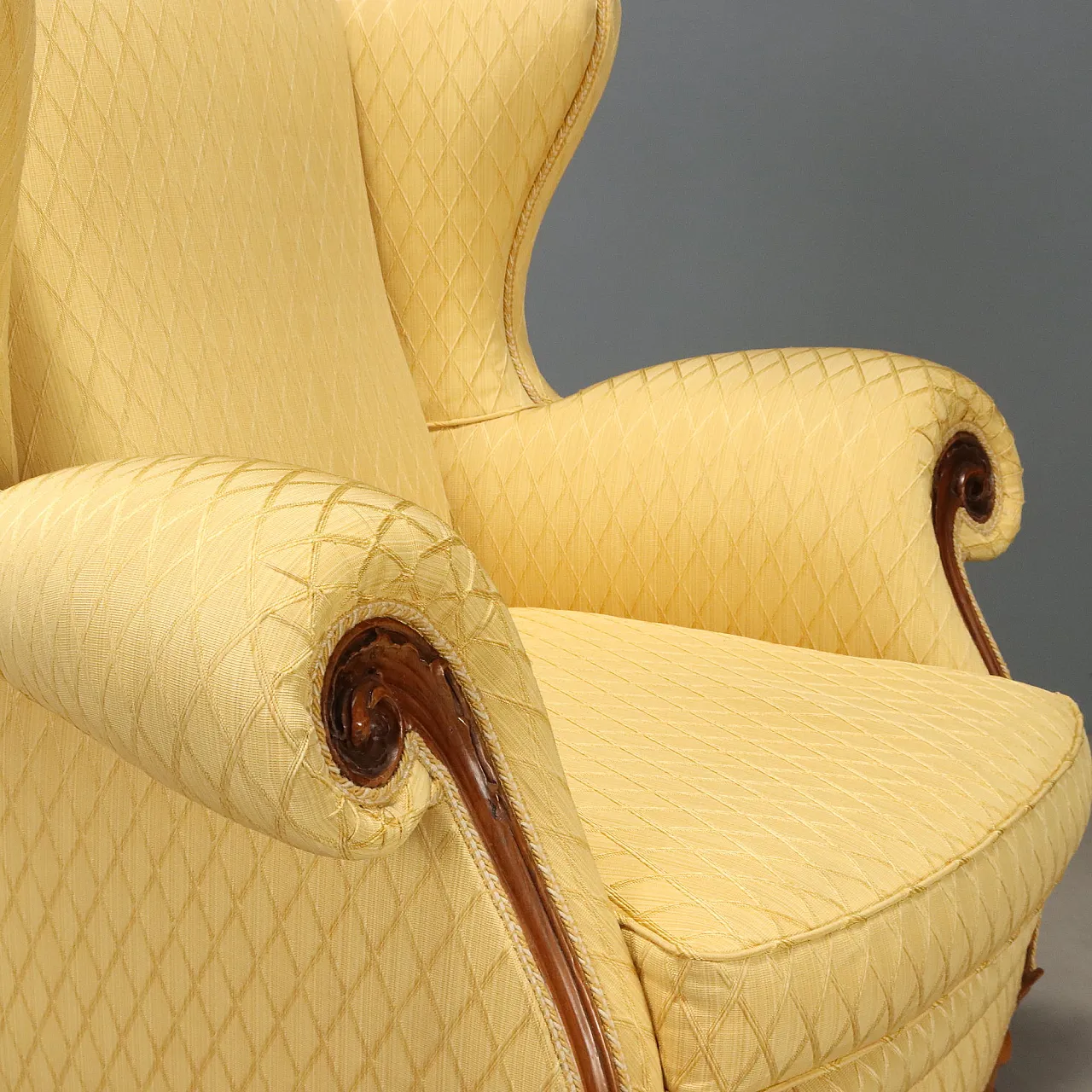 Pair of carved walnut armchairs, mid-20th century 8