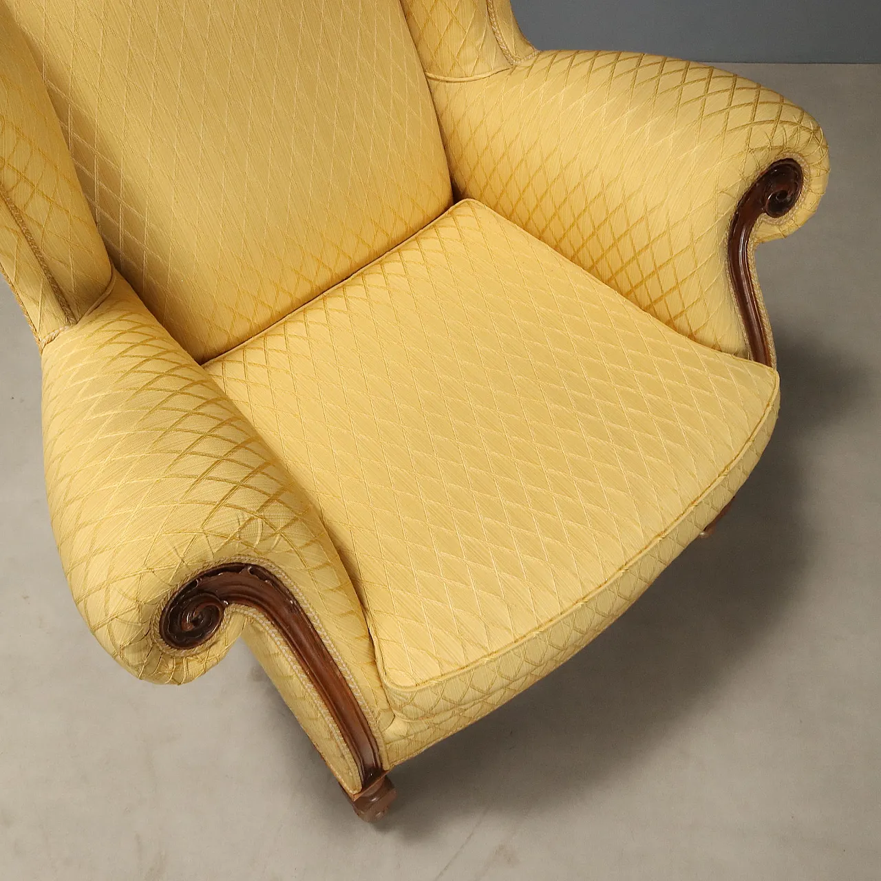 Pair of carved walnut armchairs, mid-20th century 10