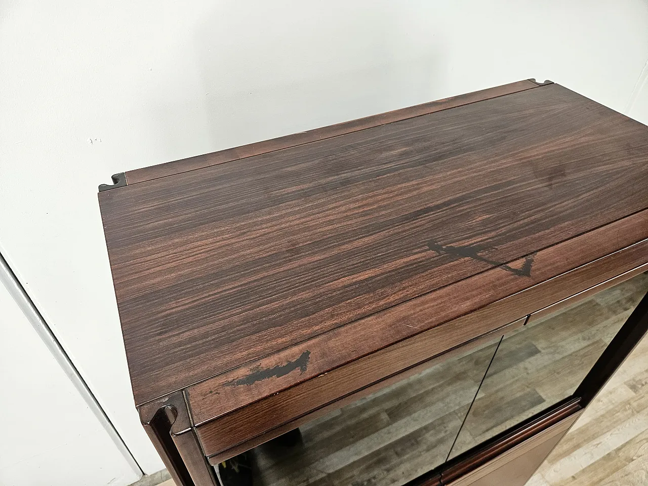 Vetrina 4D di Angelo Mangiarotti per Molteni, 1970 3