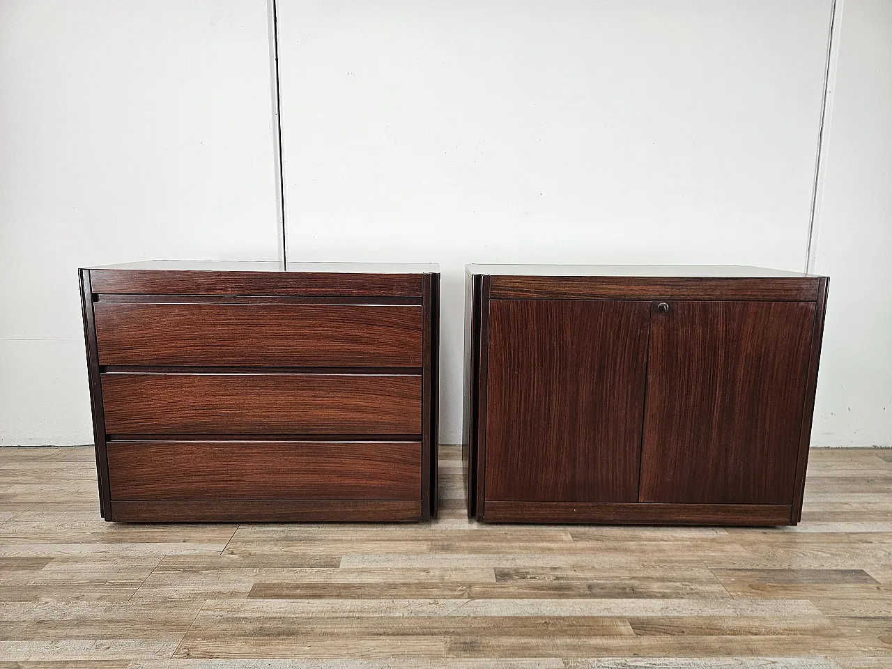 Mobili modulari 4D di Angelo Mangiarotti per Molteni, 1970 1