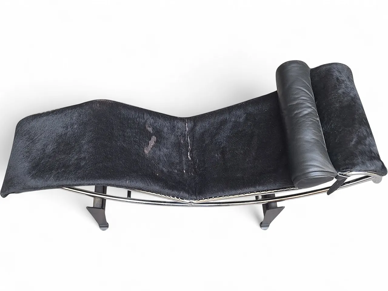Chaise longue LC4 in cavallino nero di Le Corbusier per Cassina, anni '70 12