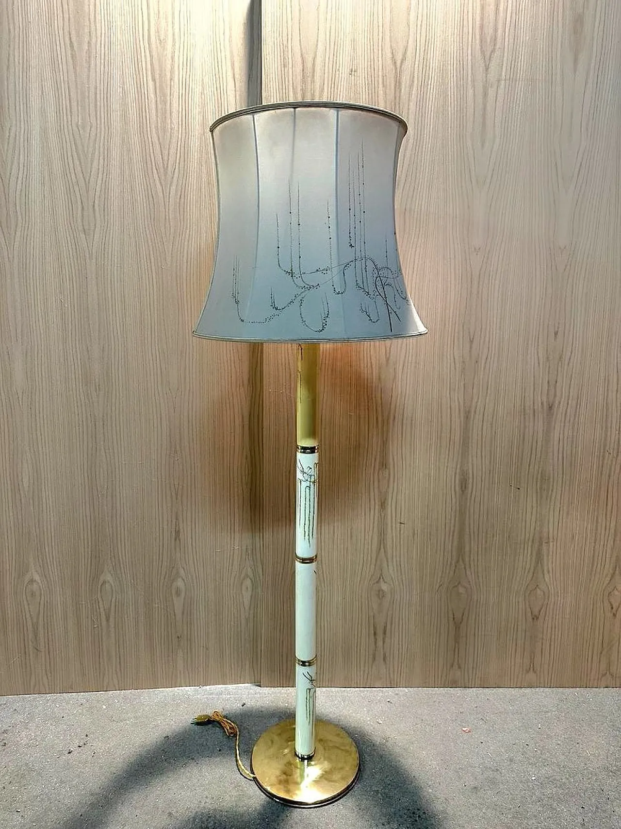 Lampada da terra in ottone e porcellana 8