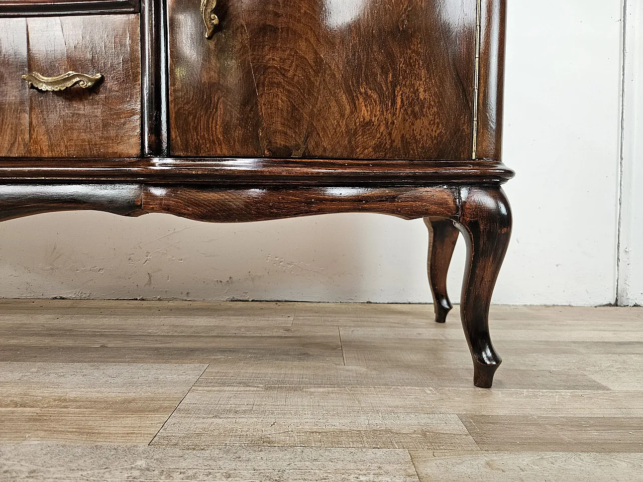Toelette Chippendale in radica di noce, 1940 17