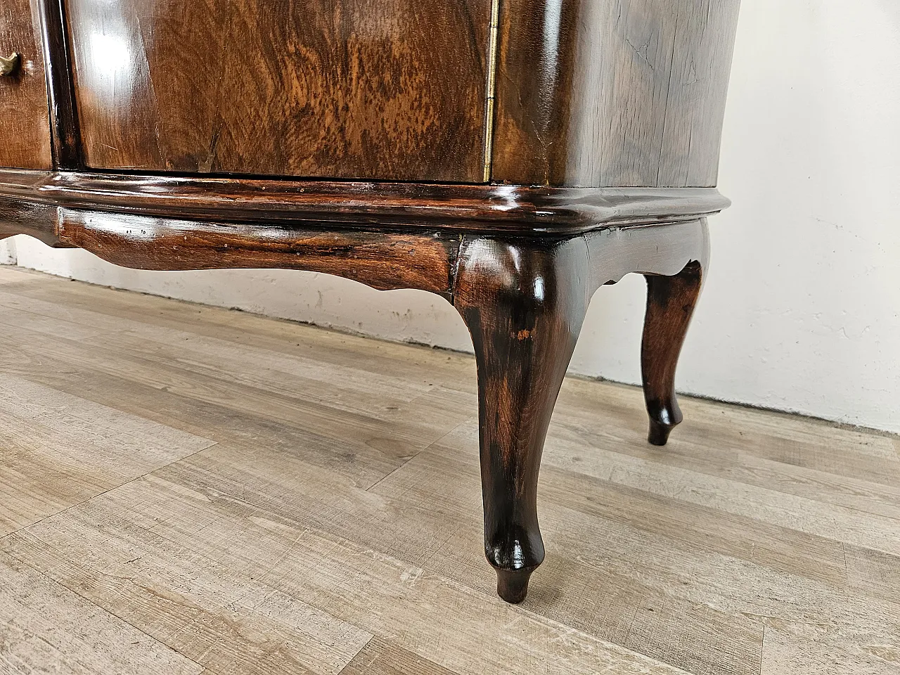 Toelette Chippendale in radica di noce, 1940 18