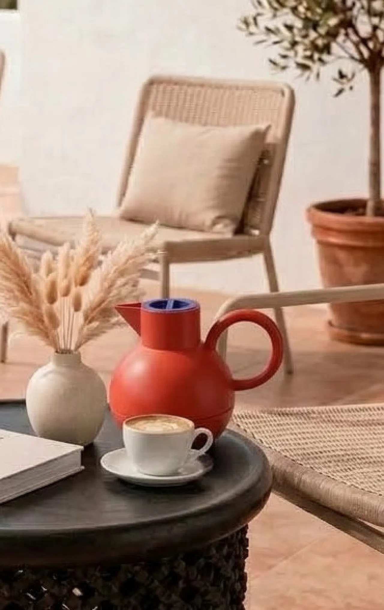 Thermos Euclid stile Memphis di Michael Graves per Alessi, anni '90 2