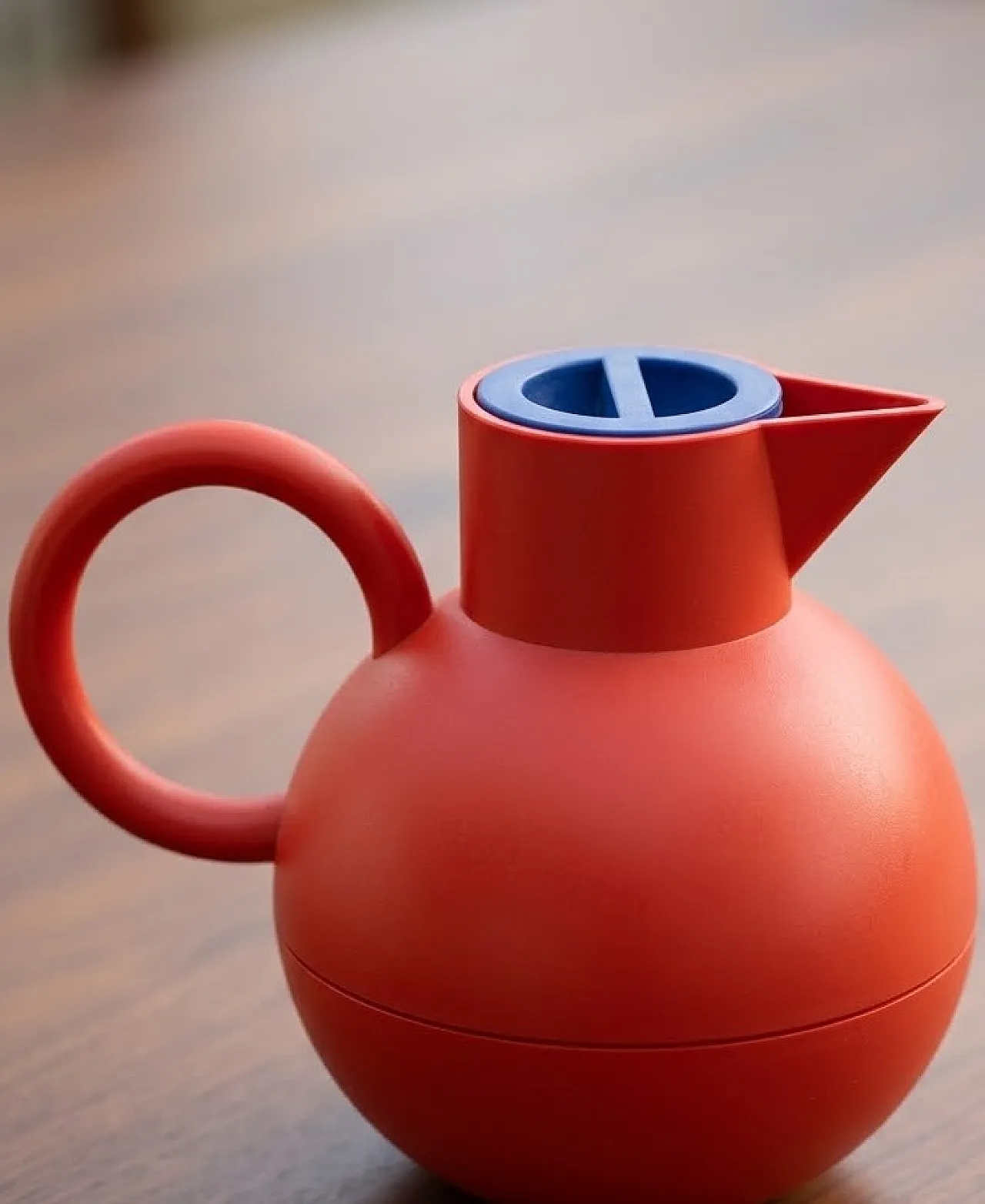 Thermos Euclid stile Memphis di Michael Graves per Alessi, anni '90 3