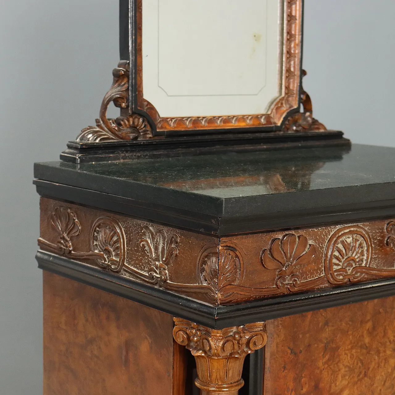 Pair of walnut and walnut burl bedside tables, mid-20th century 8
