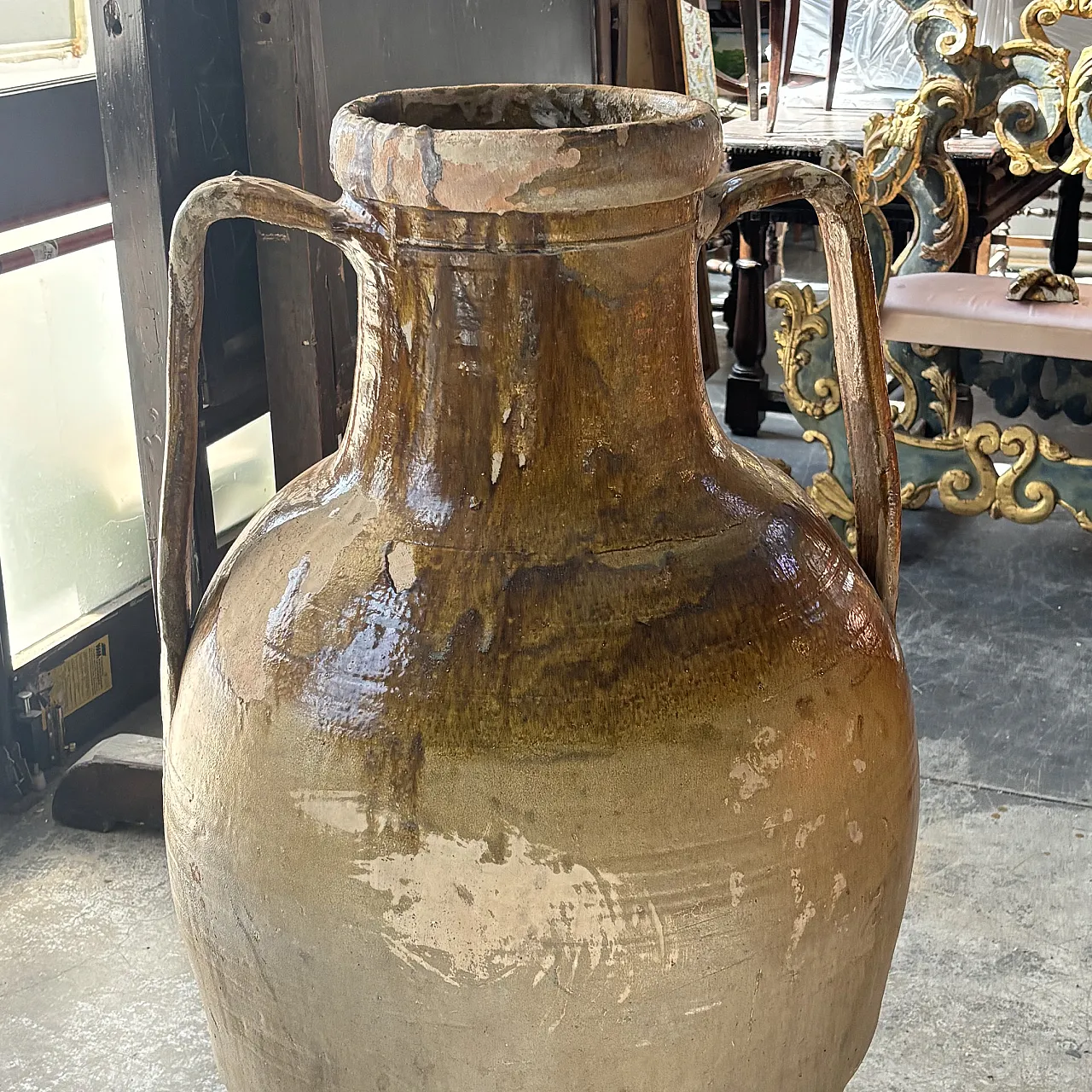 Garden vase, Capasone Apulian jar, 19th century 3