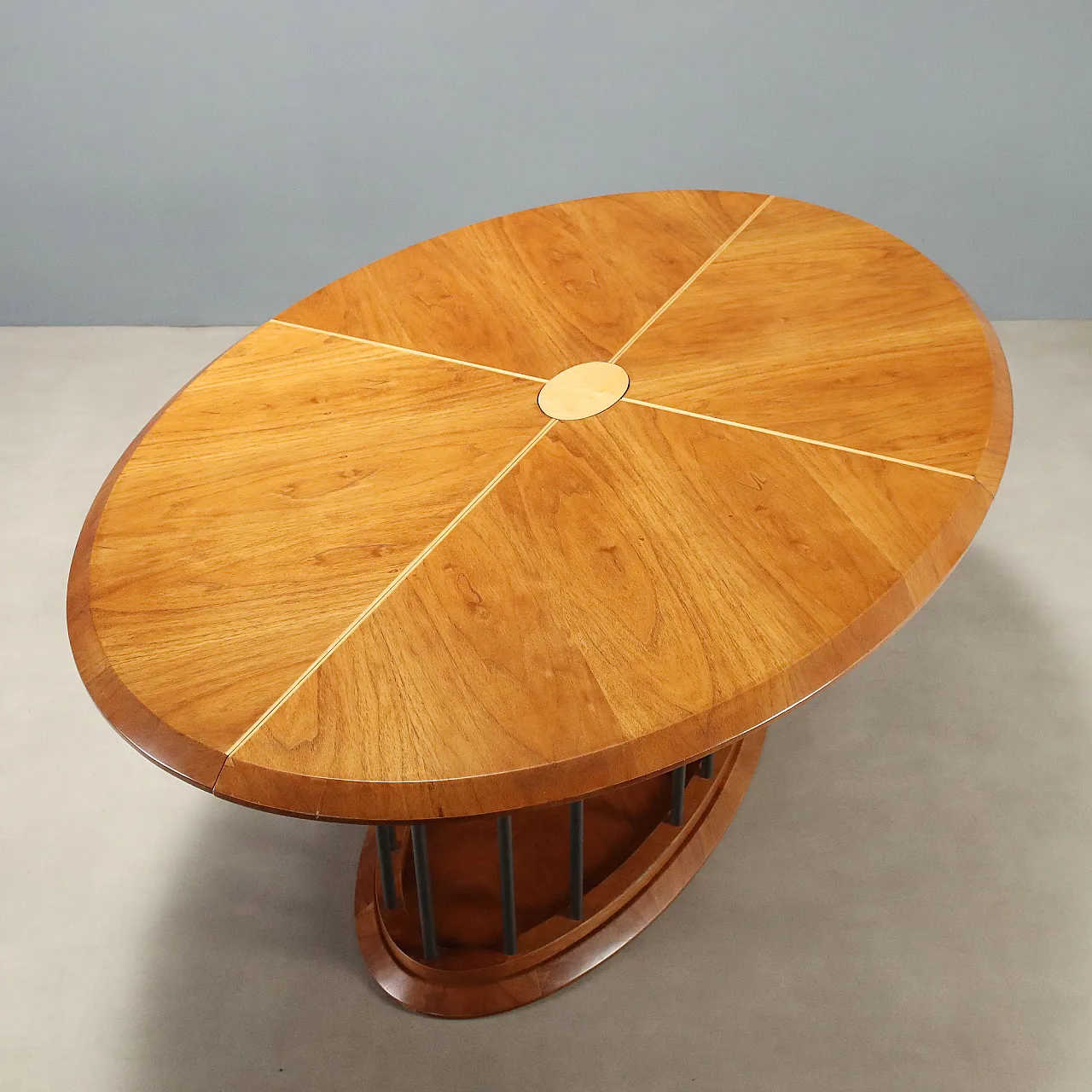 Oval table, late 20th century 7